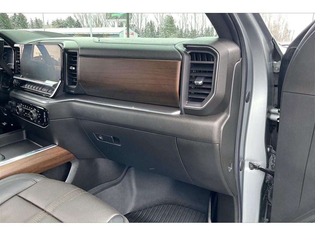 2024 Chevrolet Silverado 3500 HD High Country