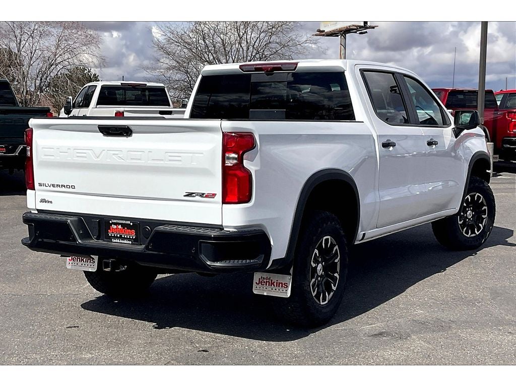 2024 Chevrolet Silverado 1500 ZR2
