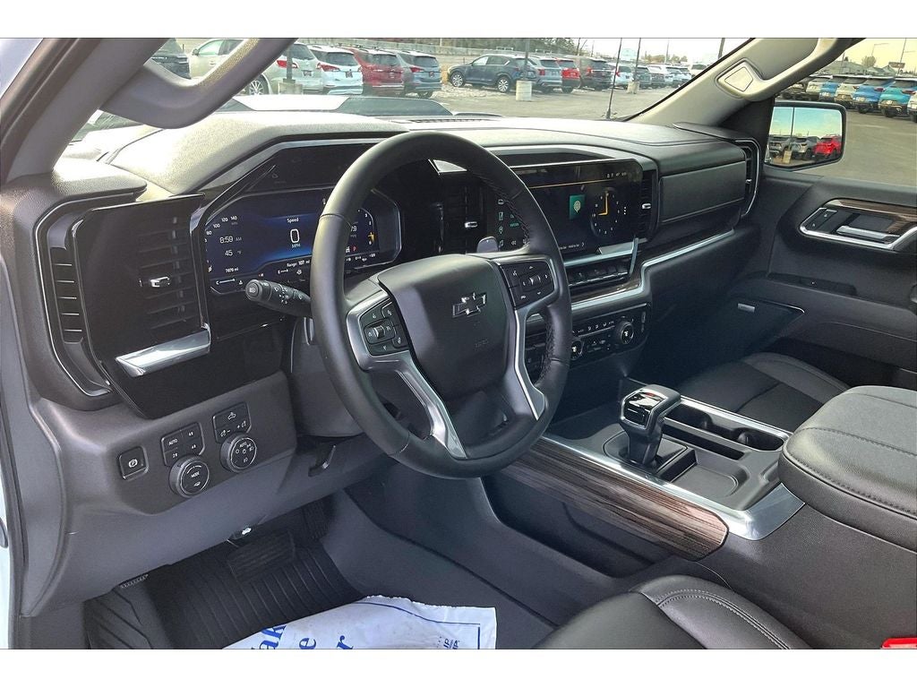 2025 Chevrolet Silverado 1500 LT Trail Boss