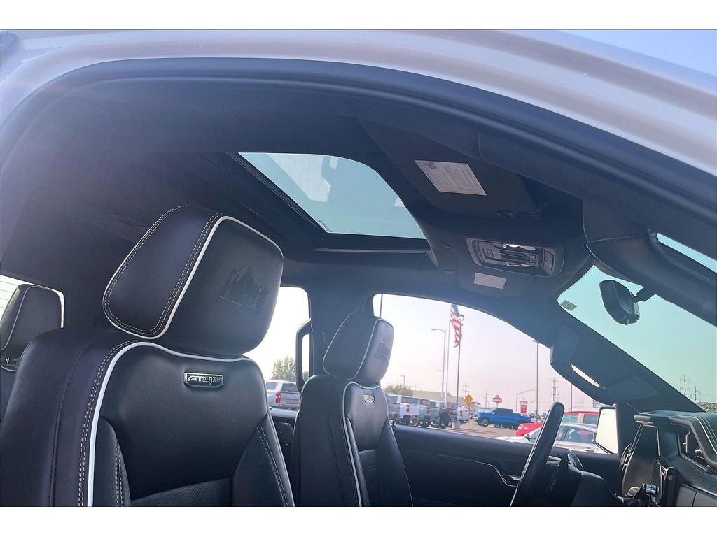 2024 GMC Sierra 1500 AT4X