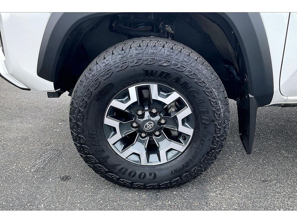 2023 Toyota Tacoma 4WD SR