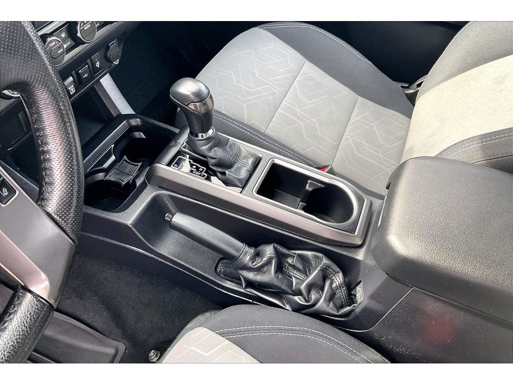 2021 Toyota Tacoma 4WD SR