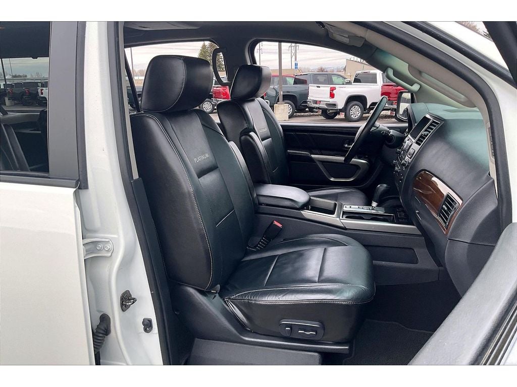 2015 Nissan Armada Platinum