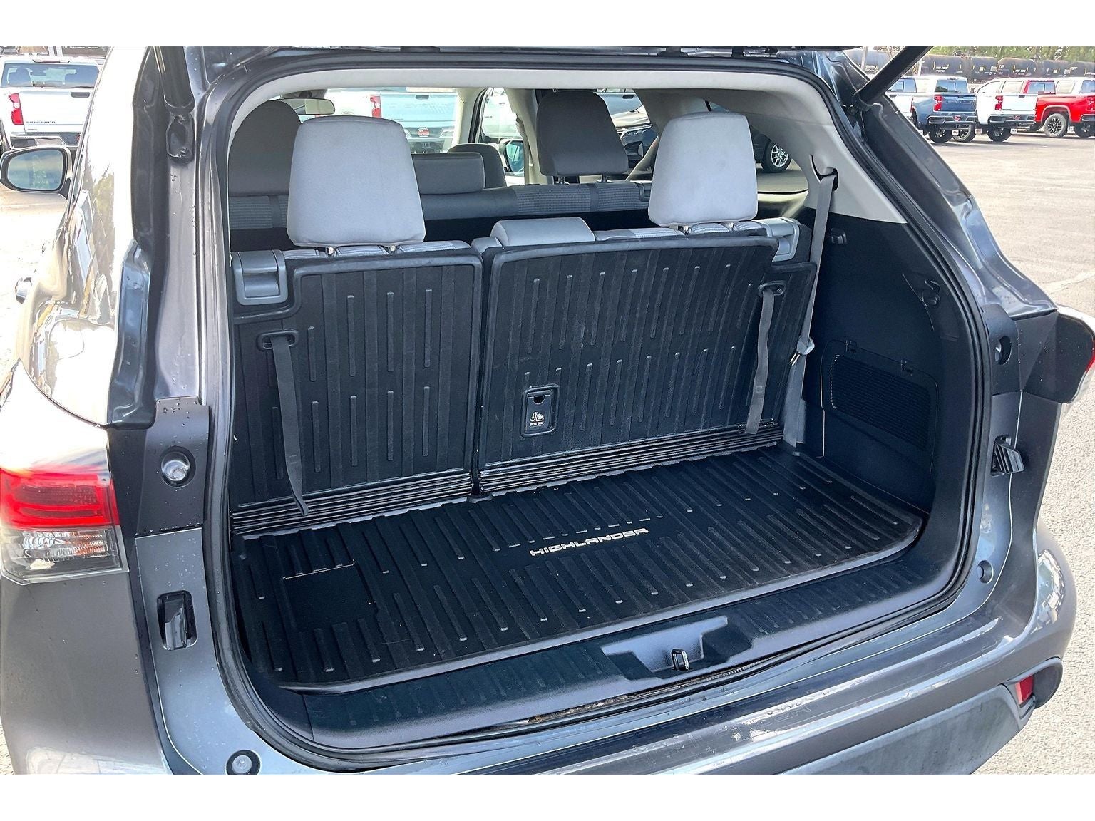 2021 Toyota Highlander L