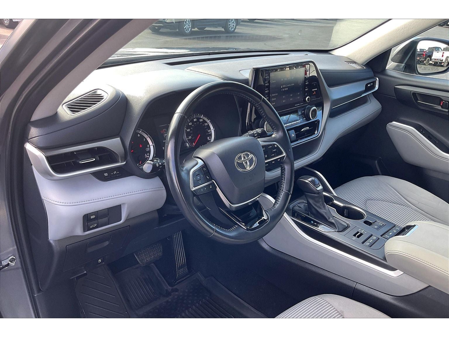 2021 Toyota Highlander L