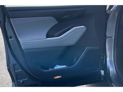 2021 Toyota Highlander L