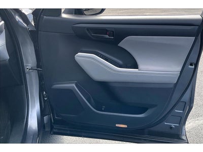 2021 Toyota Highlander L