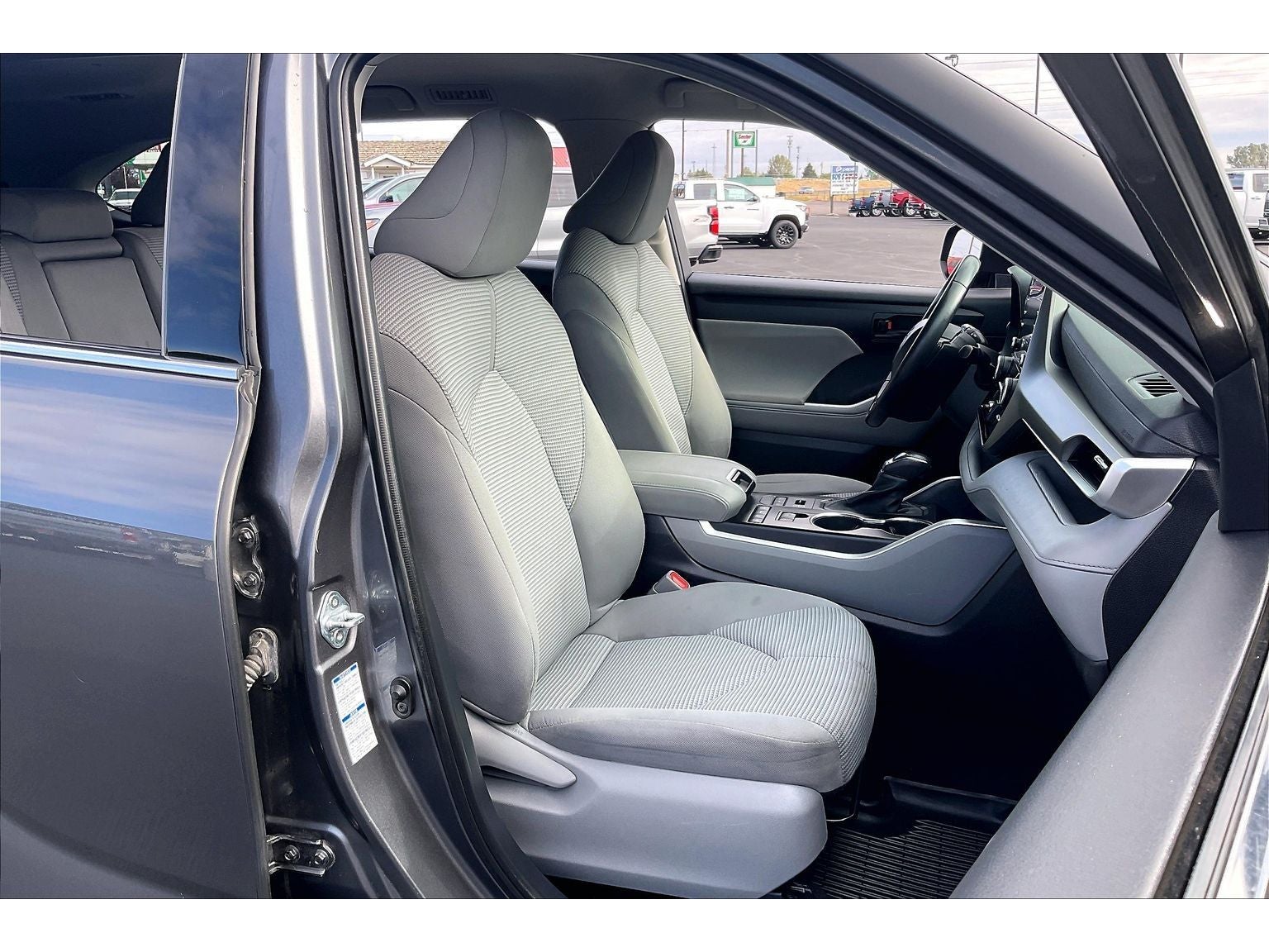 2021 Toyota Highlander L