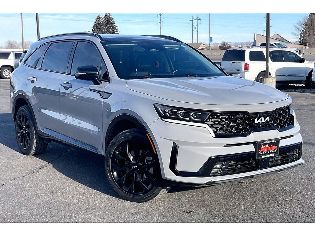 2022 Kia Sorento SX