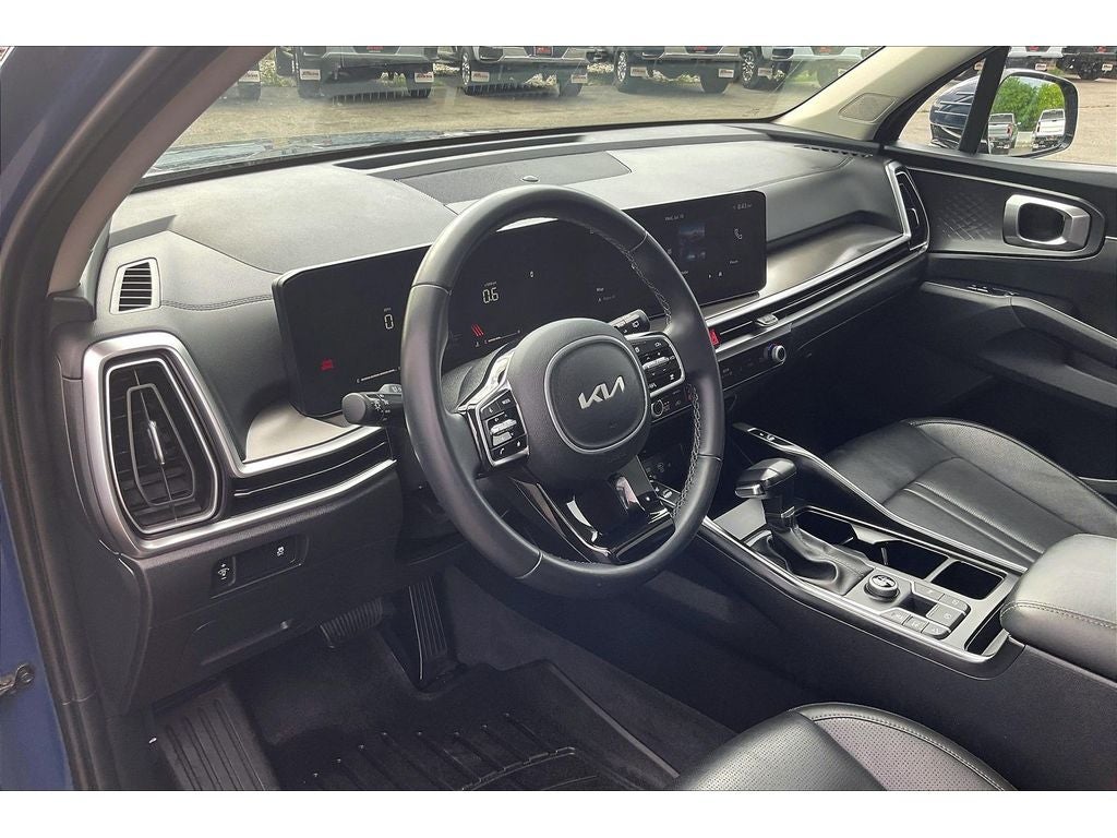 2024 Kia Sorento S