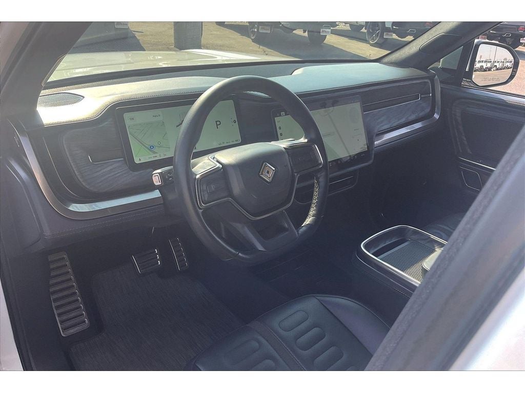 2022 RIVIAN R1T Adventure Package