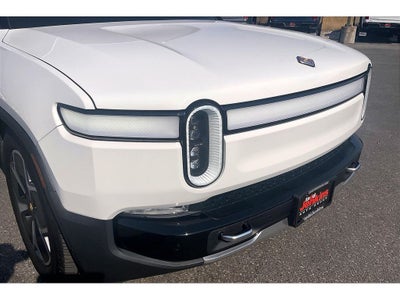 2022 RIVIAN R1T Adventure Package