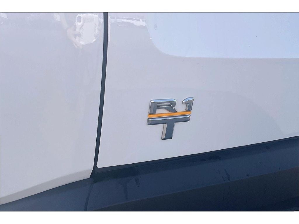 2022 RIVIAN R1T Adventure Package