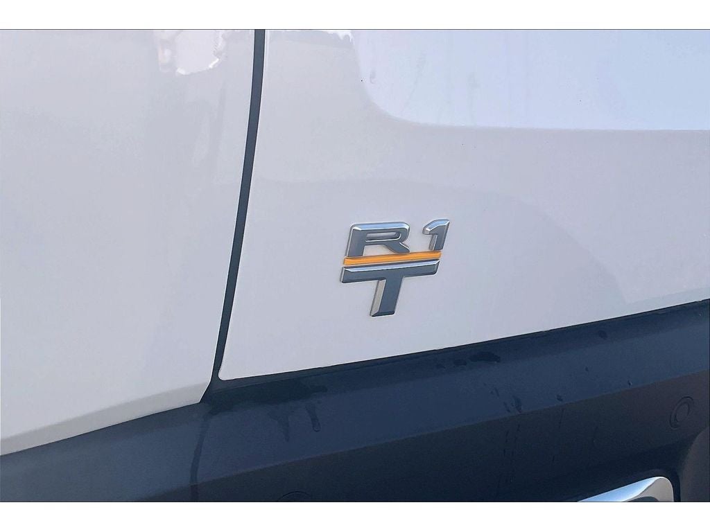 2022 RIVIAN R1T Adventure Package