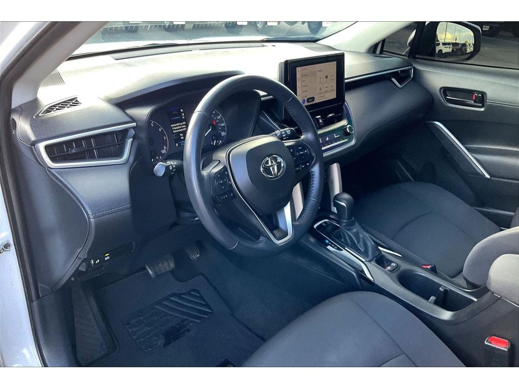 2023 Toyota Corolla Cross LE