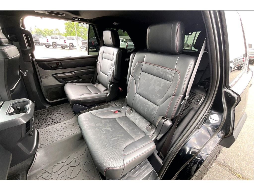 2025 Toyota Sequoia SR5