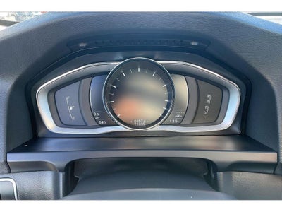 2016 Volvo V60 Cross Country T5