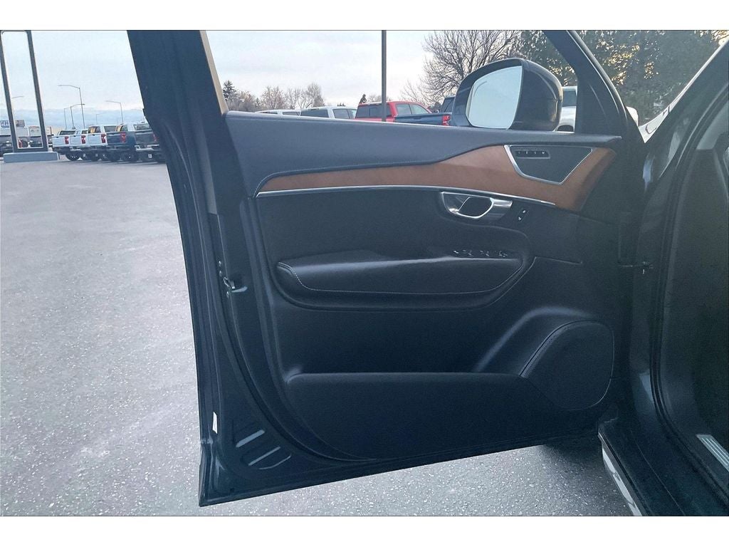 2017 Volvo XC90 Inscription